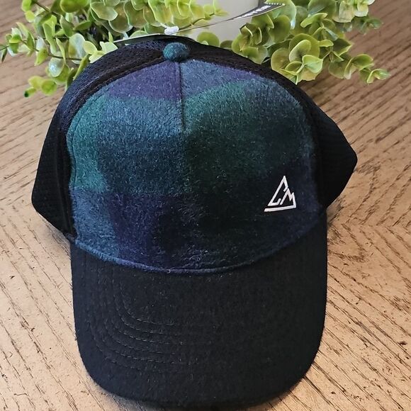 Mens plaid trucker hat NWT fleece insert - Picture 8 of 9